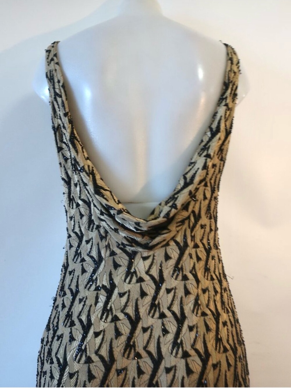 Carmen Marc Valvo Signature Beaded Cowl Neck Gown Taupe Tan Black Size 10 - Picture 7 of 10